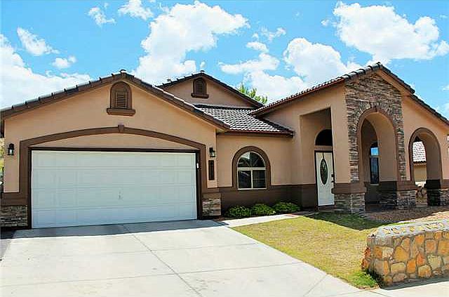 1st image of 4228 Camelot Heights Dr
