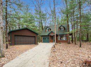 4012 Wintergreen Dr, Allegan, MI 49010