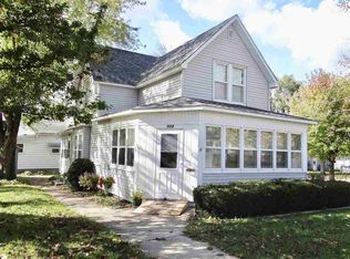 533 N Beaumont Rd, Prairie Du Chien, WI 53821