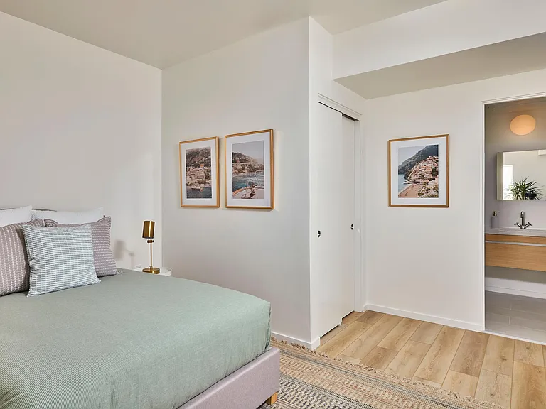636 N Juanita Ave — Photo 30