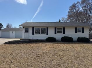 5152 14th St SE, Rochester, MN 55904