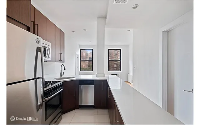 Rented by Douglas Elliman | media 21