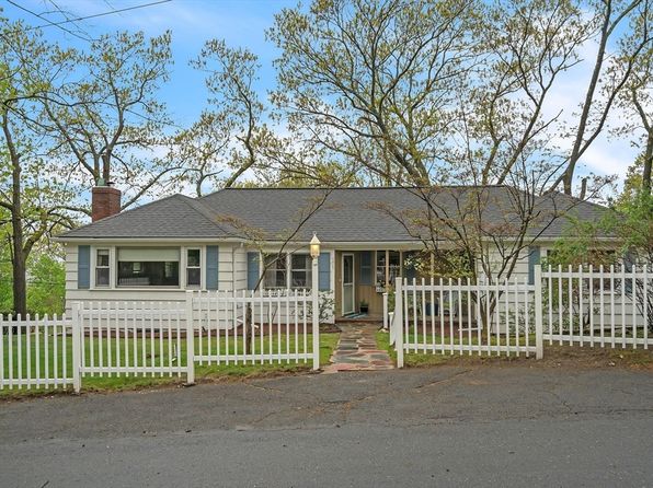 171 Virginia Rd, Waltham, MA 02453