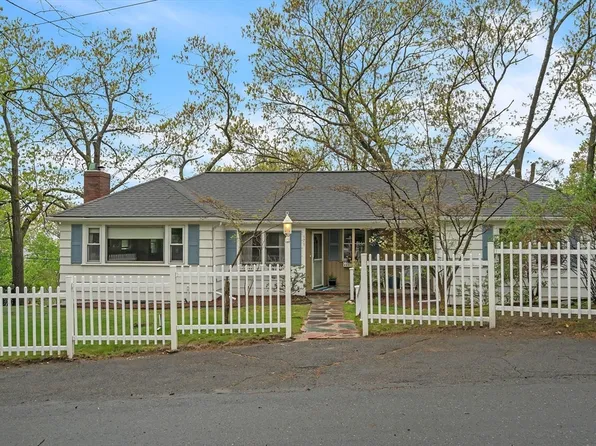 171 Virginia Rd, Waltham, MA 02453