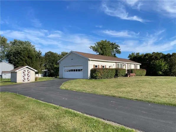 60106 State Route 415, Avoca, NY 14809