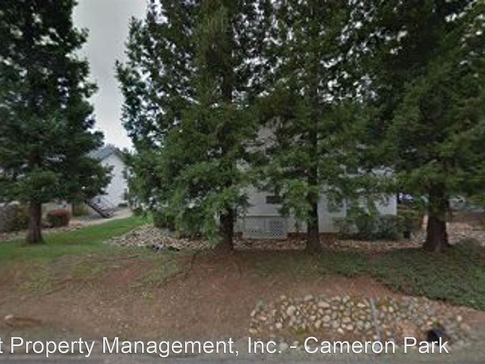 1st image of 2720 La Crescenta Dr APT 13