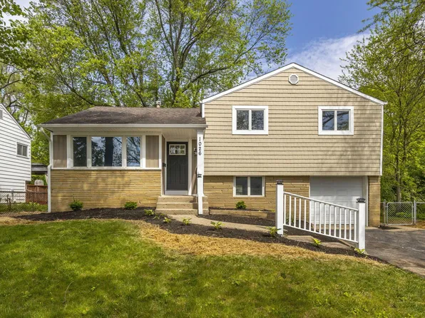 1026 Bricker Blvd, Columbus, OH 43221