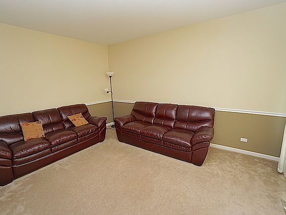 3rd image of 1535 Farmside Ln