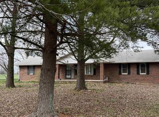 1917 Ava Rd, Murphysboro, IL 62966