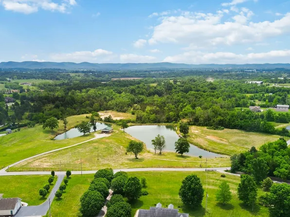 191 Chapel Ln, Berea, KY 40403