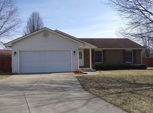 604 Pineway Ct, Seymour, IN 47274