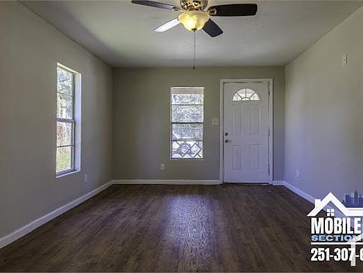 5th image of 3413 Emerald St