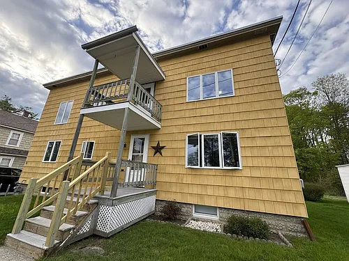 56 Laurier St Photo 1