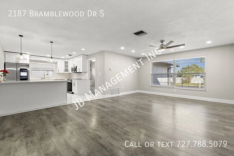 Coming Soon!! Stunning 3 Bed/ 2-Bath Home — Photo 4