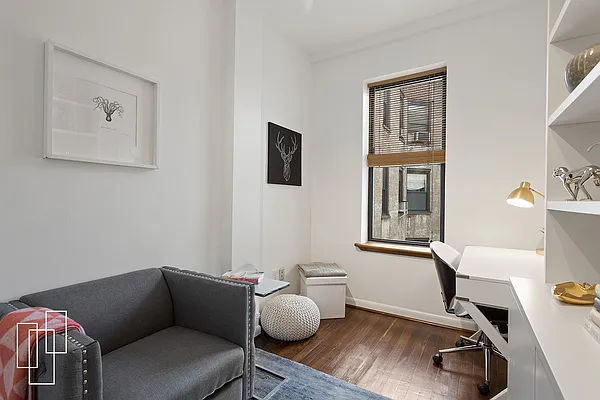 Sold by Garfield Realty  | media 35