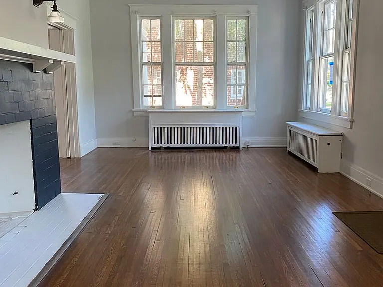 2209 Rivermont Ave — Photo 1