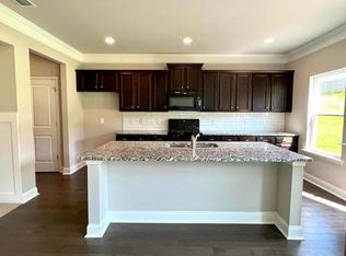 1571 Winding Ridge Trl, Hoschton, GA 30548