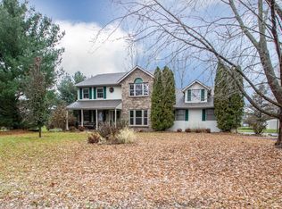 12784 Bridgeport Ln, Roscoe, IL 61073