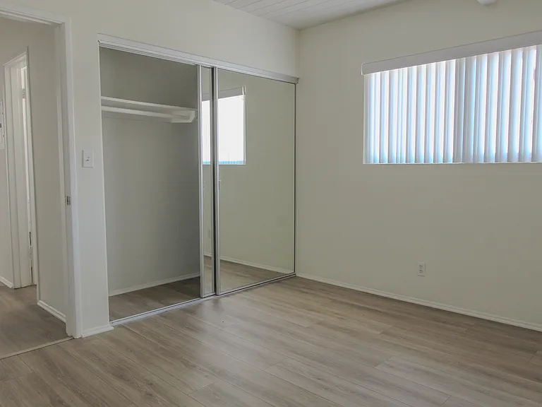 508 Hill Dr #10 — Photo 7