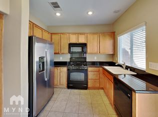 8776 Charm Canyon Ave, Las Vegas, NV 89178