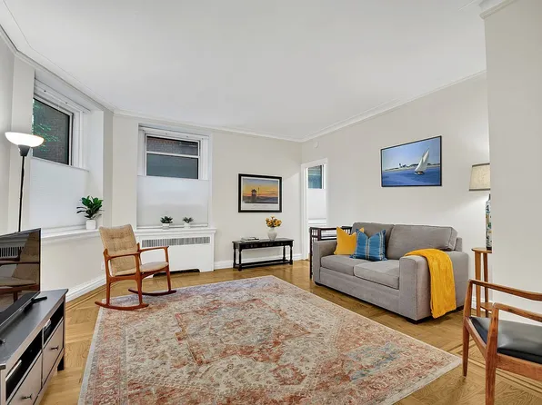 250 Cabrini Blvd APT 1G, Manhattan, NY 10033