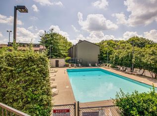 239 Summit Ridge Dr, Nashville, TN 37215