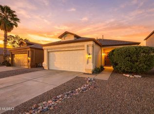7656 S Trumpet Vine Ave, Tucson, AZ 85747