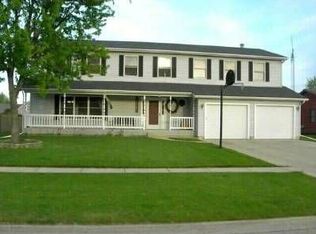 2010 Pauline Pl, Plano, IL 60545