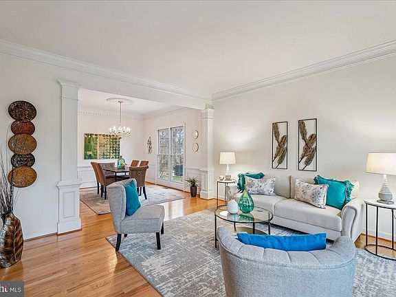 3rd image of 8411 Black Stallion Pl