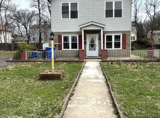 210 2nd St, Middlesex, NJ 08846