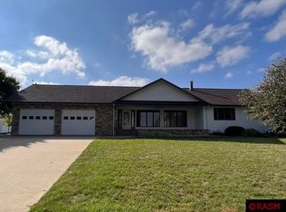 135 Howard St, Frost, MN 56033