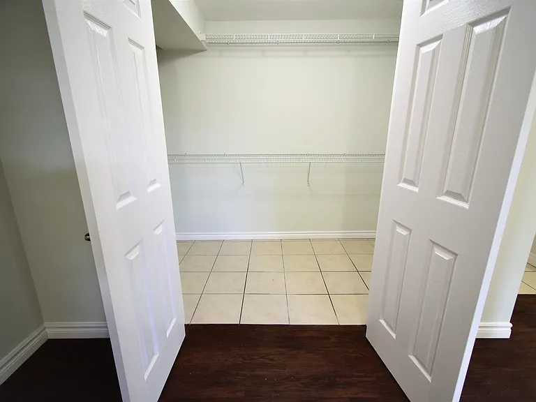 19 A College Cres #BASEMENT — Photo 18