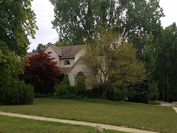 2nd image of 4100 Heatherstone Dr