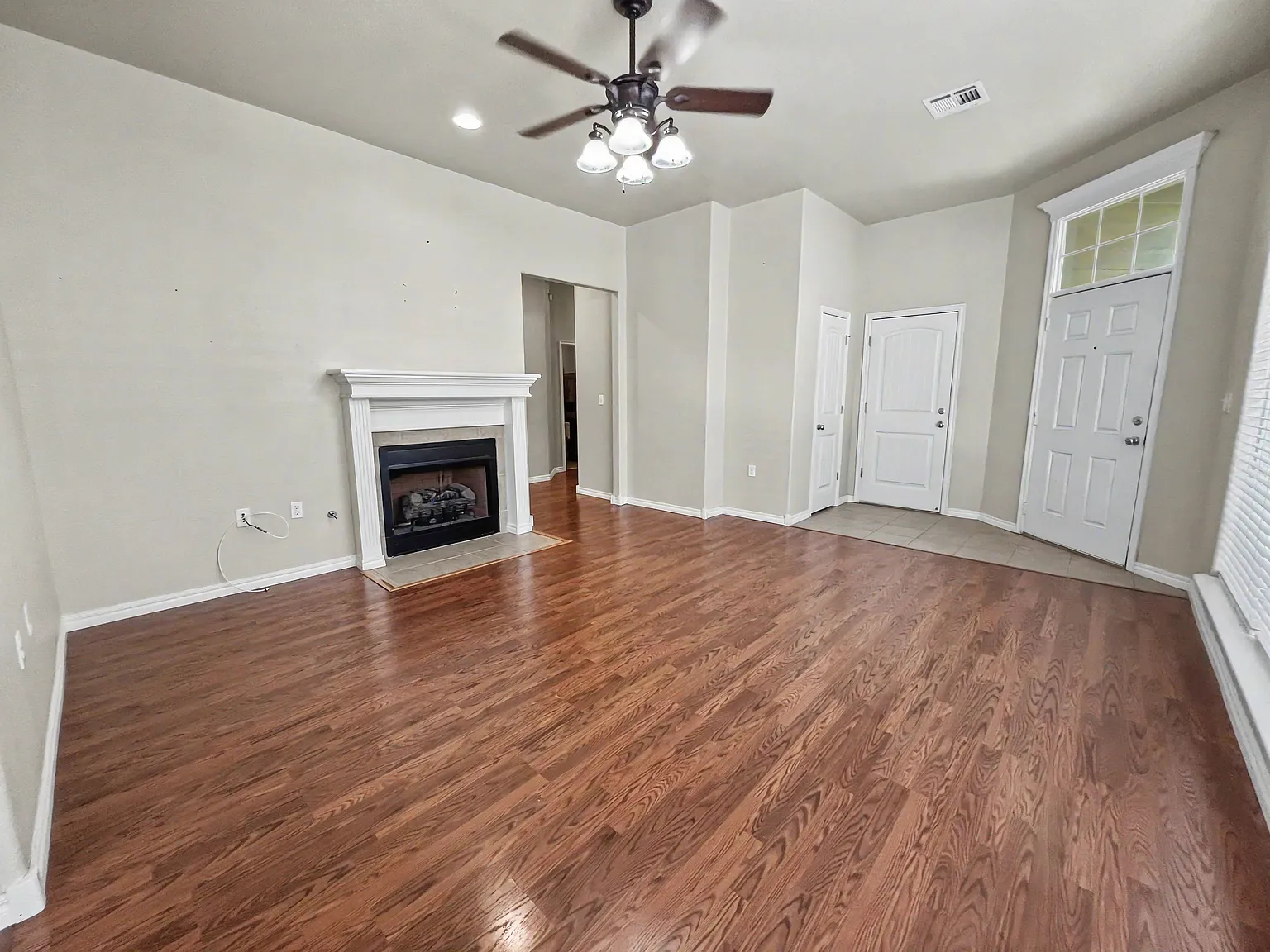 1212 Jeannie Lane Court — Photo 4