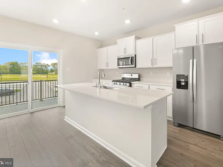 450 Herringbone Way — Photo 13