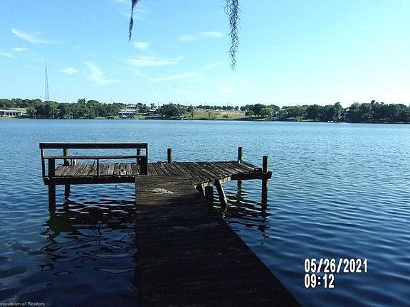 4th image of 1230 County Road 17 N