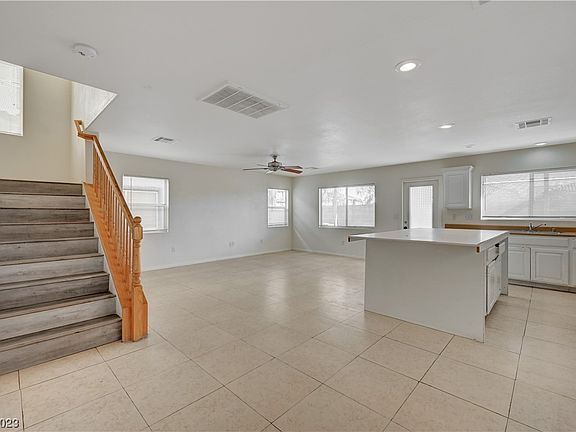 4th image of 7268 Mosaic Terrace St