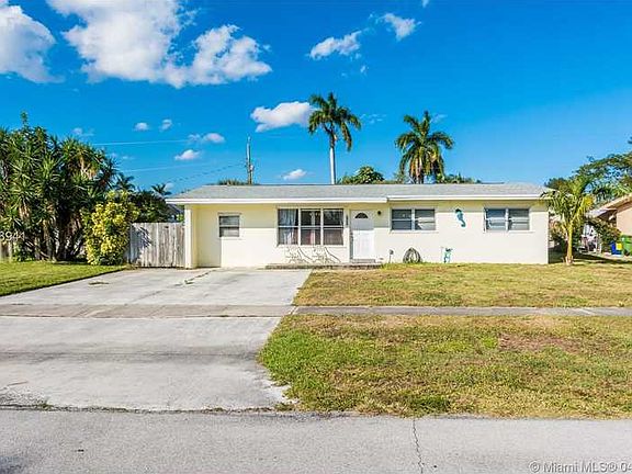 2nd image of 176 Granada Dr