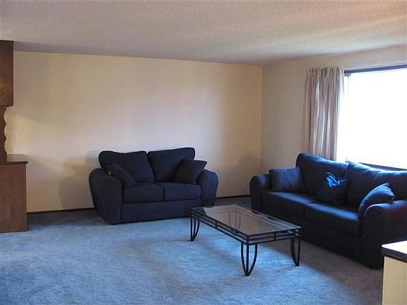3rd image of 11523 E Buckeye Ave