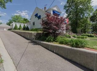 90 Keystone St, Boston, MA 02132