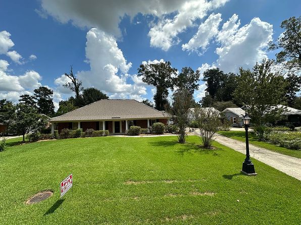 2235 Vista Dr