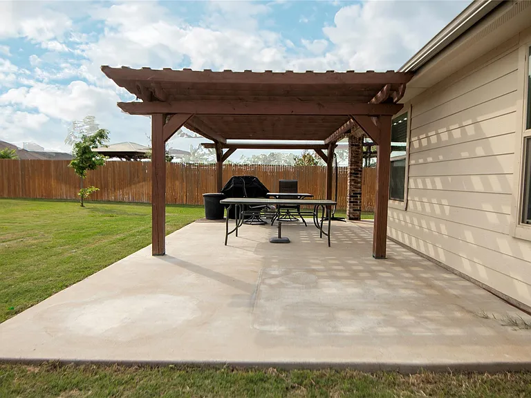 106 Reagor Dr — Photo 18