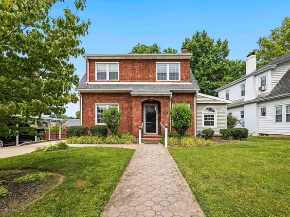 2723 Bruce Dr, Ashland, KY 41102