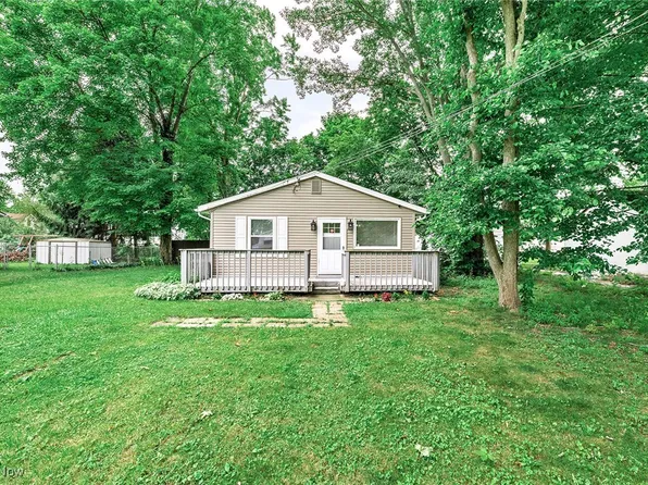 929 Moneta Ave, Aurora, OH 44202