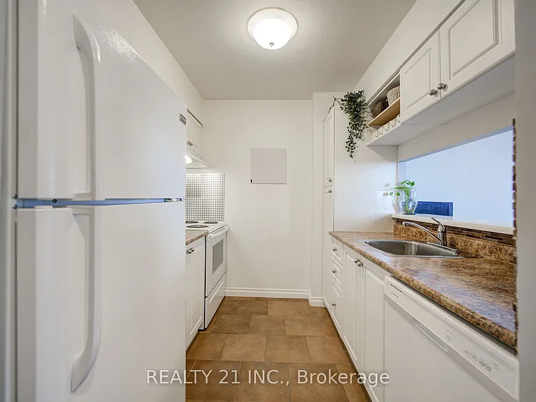 1665 Pickering Pkwy #607 — Photo 14