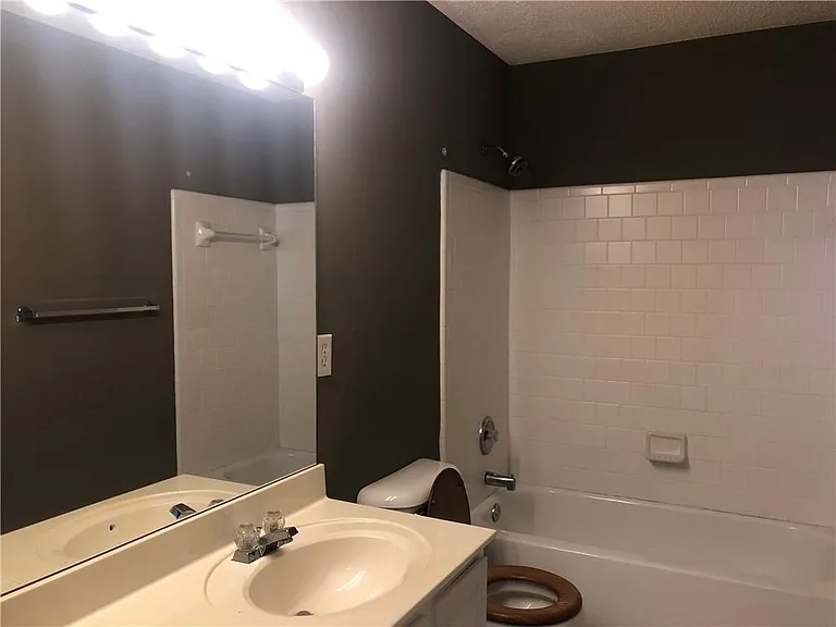 5871 Haterleigh Dr — Photo 27
