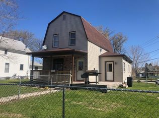 115 E 9th St, Crookston, MN 56716