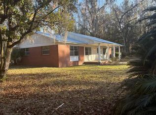 525 SE Us Highway 301, Hawthorne, FL 32640