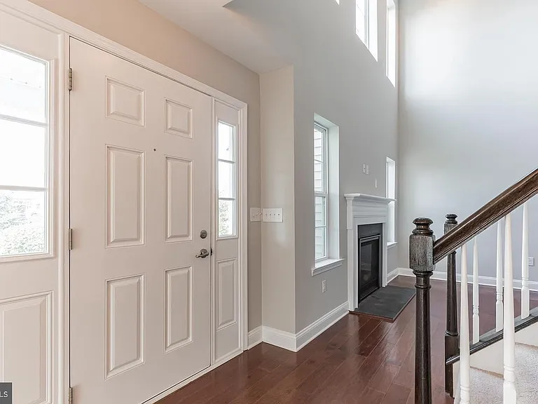 507 Lexington Mews — Photo 26