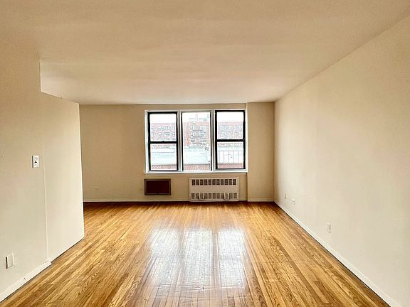 5th image of 8635 21st Ave APT 3E